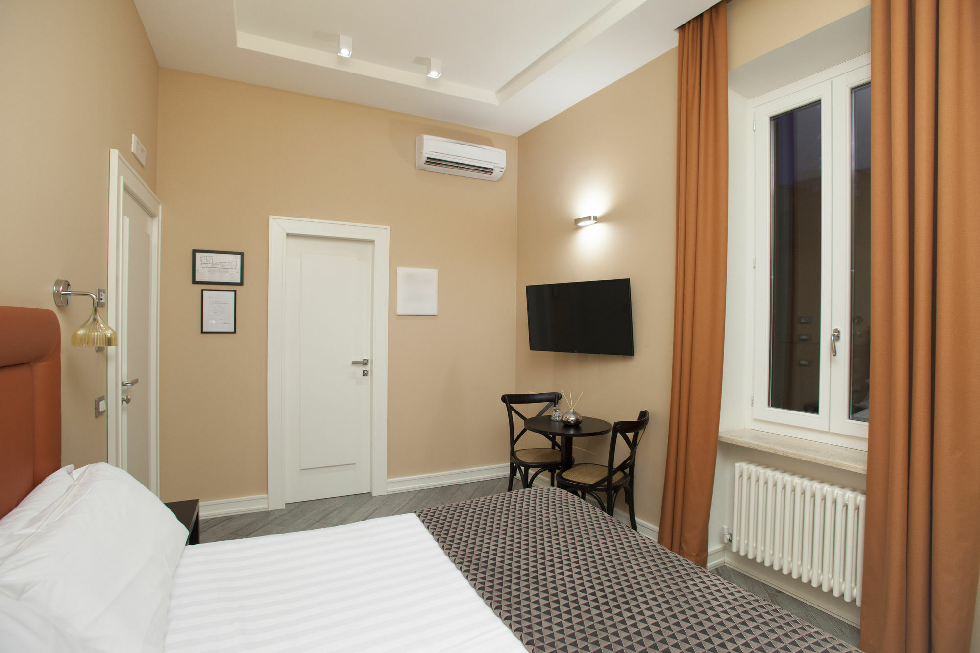 My Trevi Charming & Luxury Rooms Roma Exterior foto